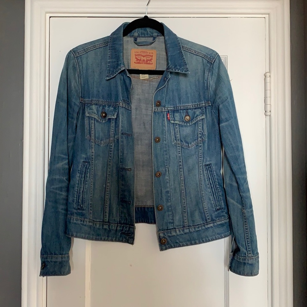 Levi’s denim jacket